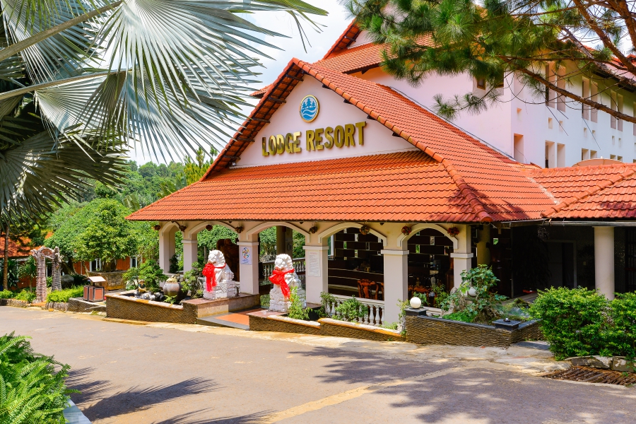 Daknong Lodge Resort