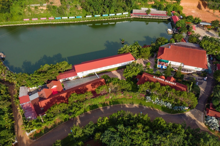 Daknong Lodge Resort